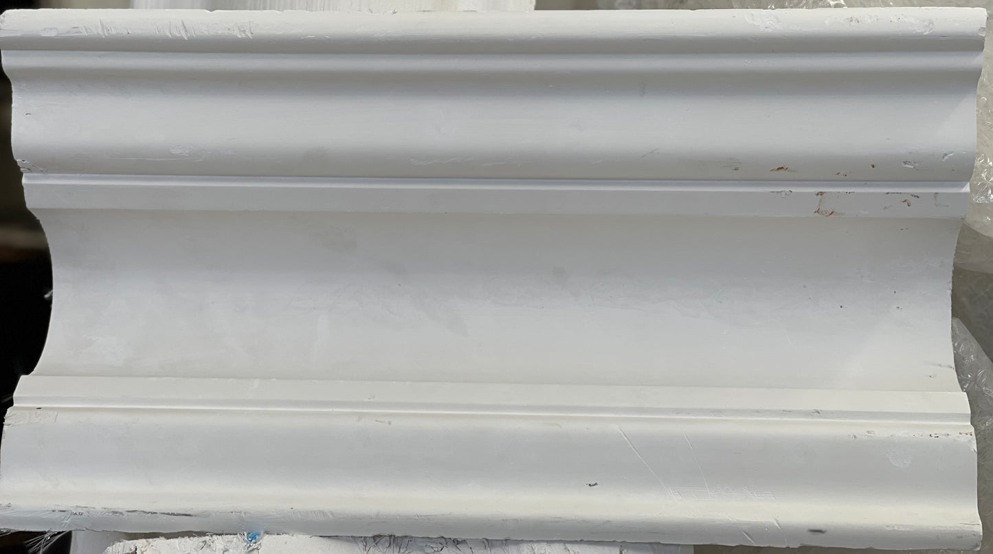 DFN-715 200 Victorian Gutter